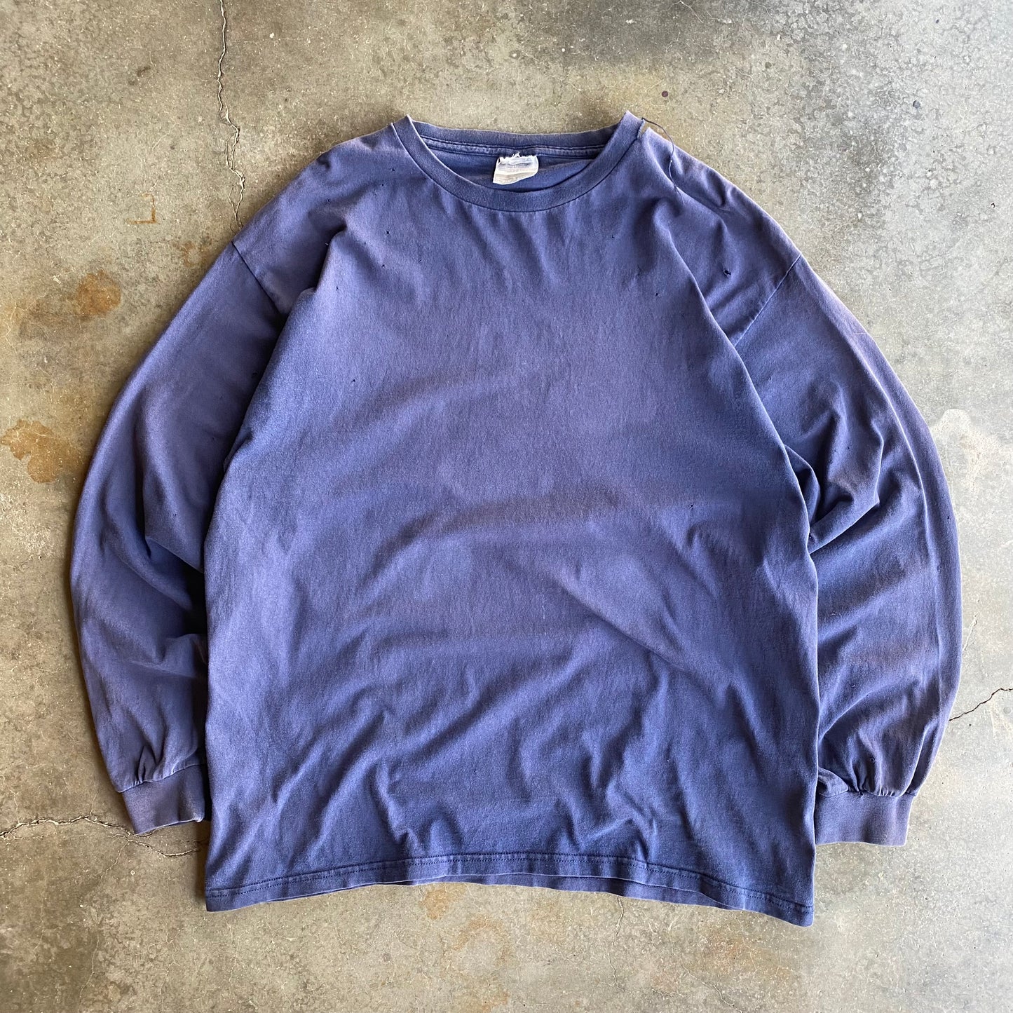 Vintage 00s Heavily Faded Nike Long Sleeve Shirt - L