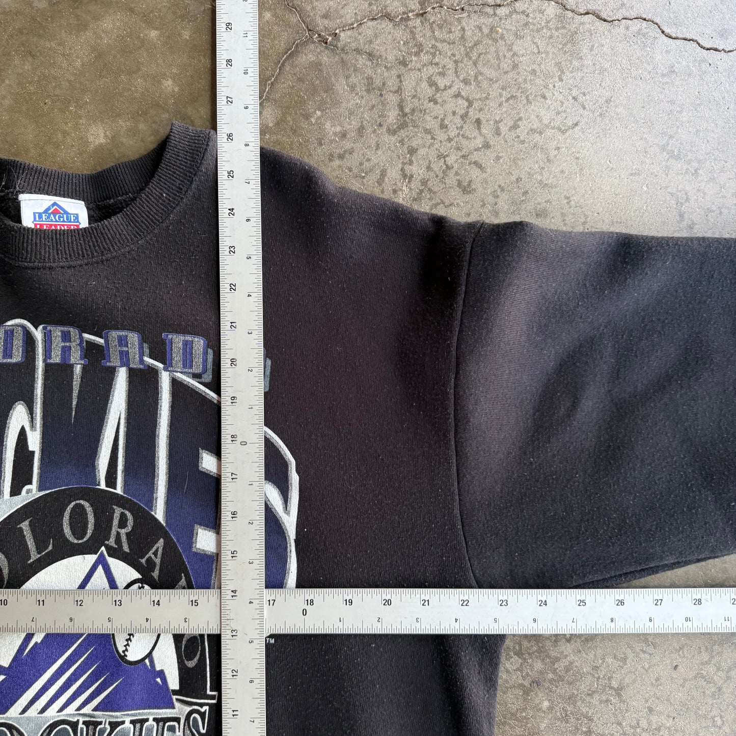 Vintage 90s Colorado Rockies Crewneck - XL