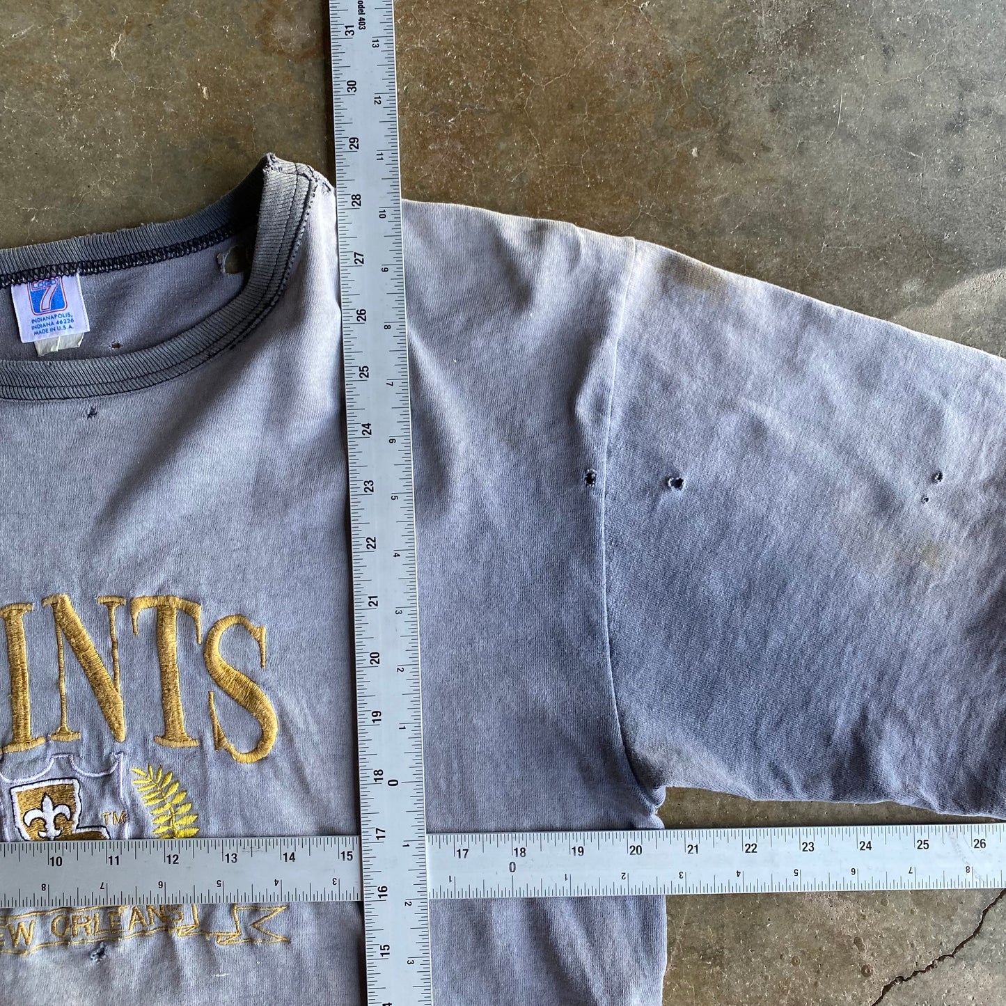 Vintage 90s Heavily Faded & Distressed Saints Tee - XL