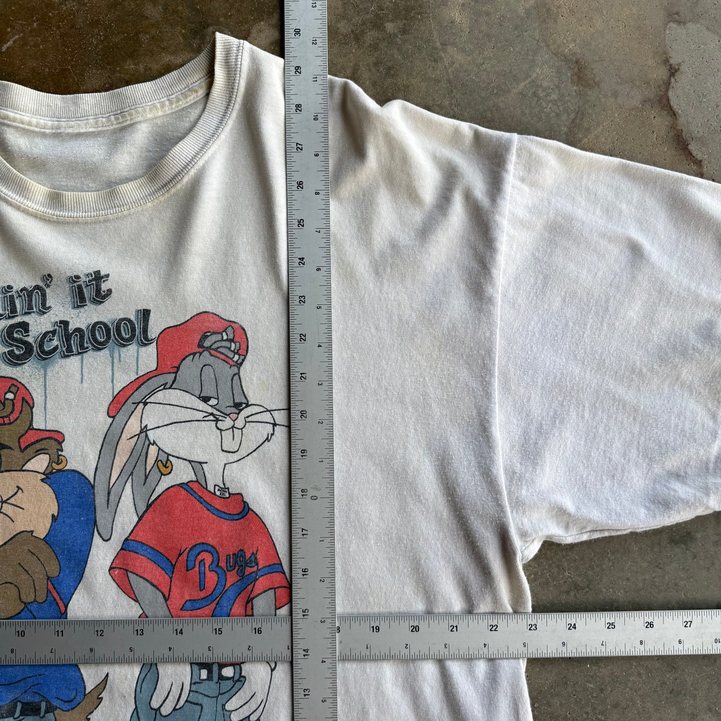 Vintage Looney Tunes Tshirt - XL