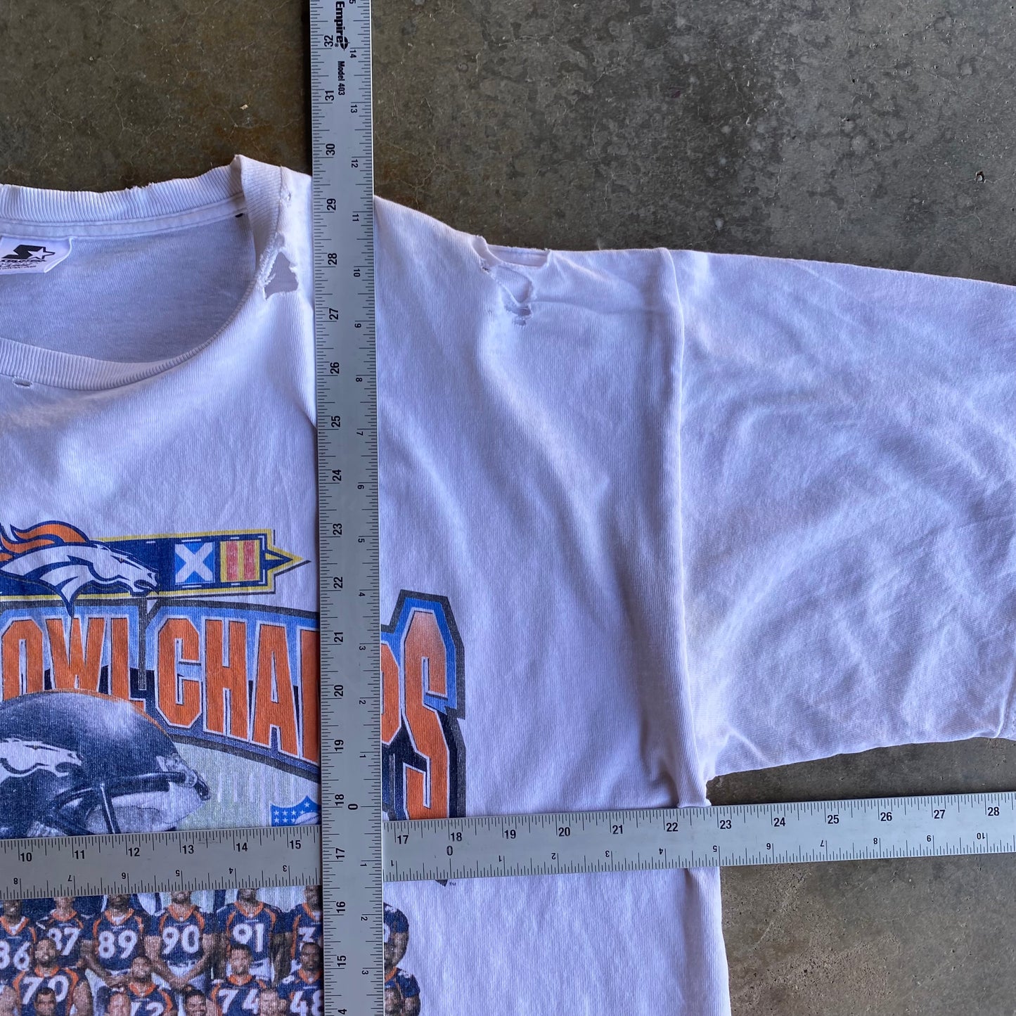 Vintage 90s Heavily Distressed Broncos Championship Tee - L