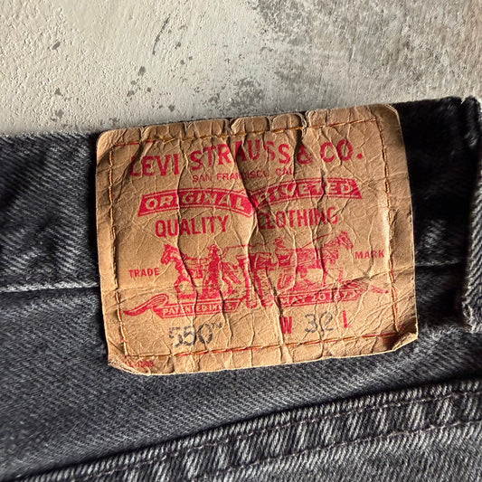 Vintage 00s Fall Levi Jorts - 32