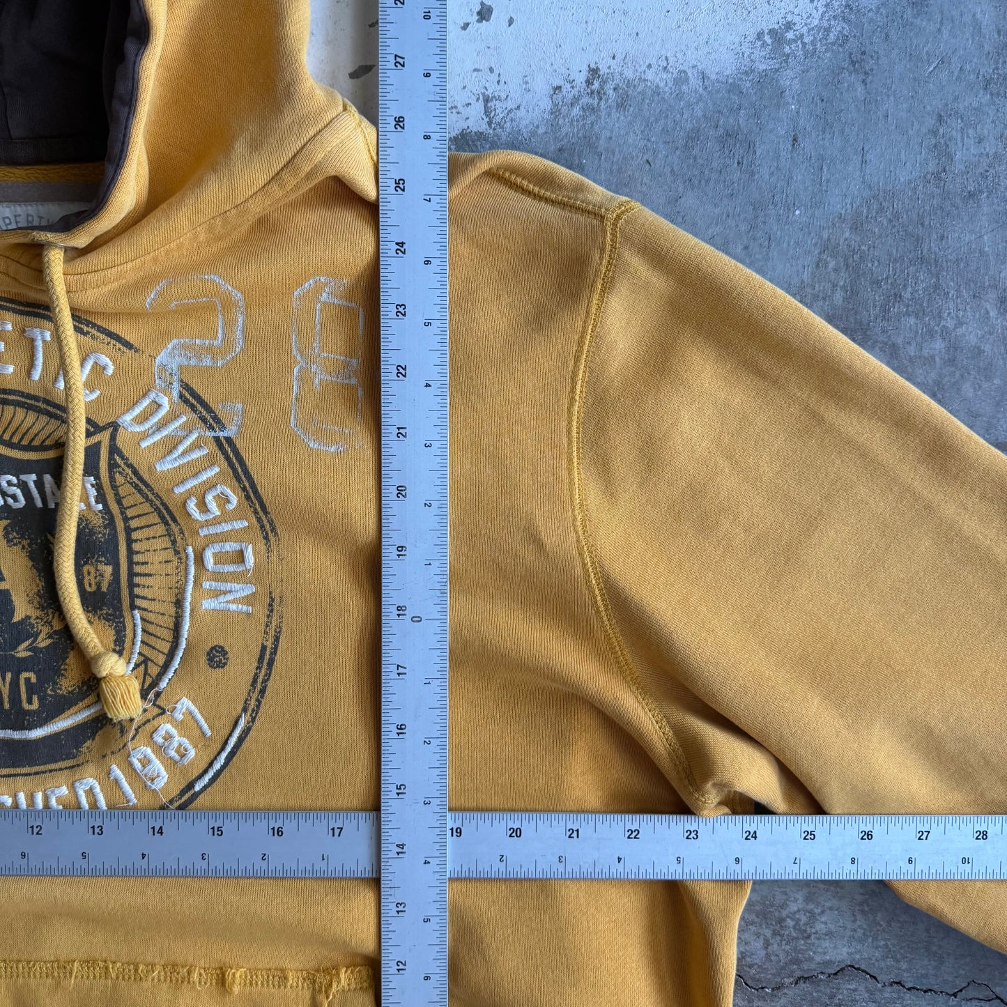 Vintage 00s Aeropostale Hoodie - L