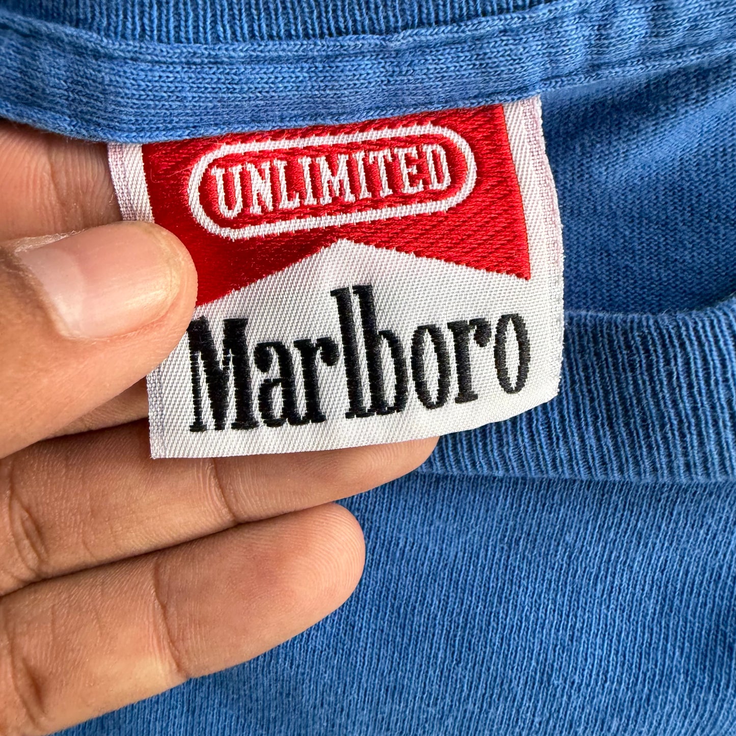 Vintage 90s Marlboro Wolf Tshirt - L