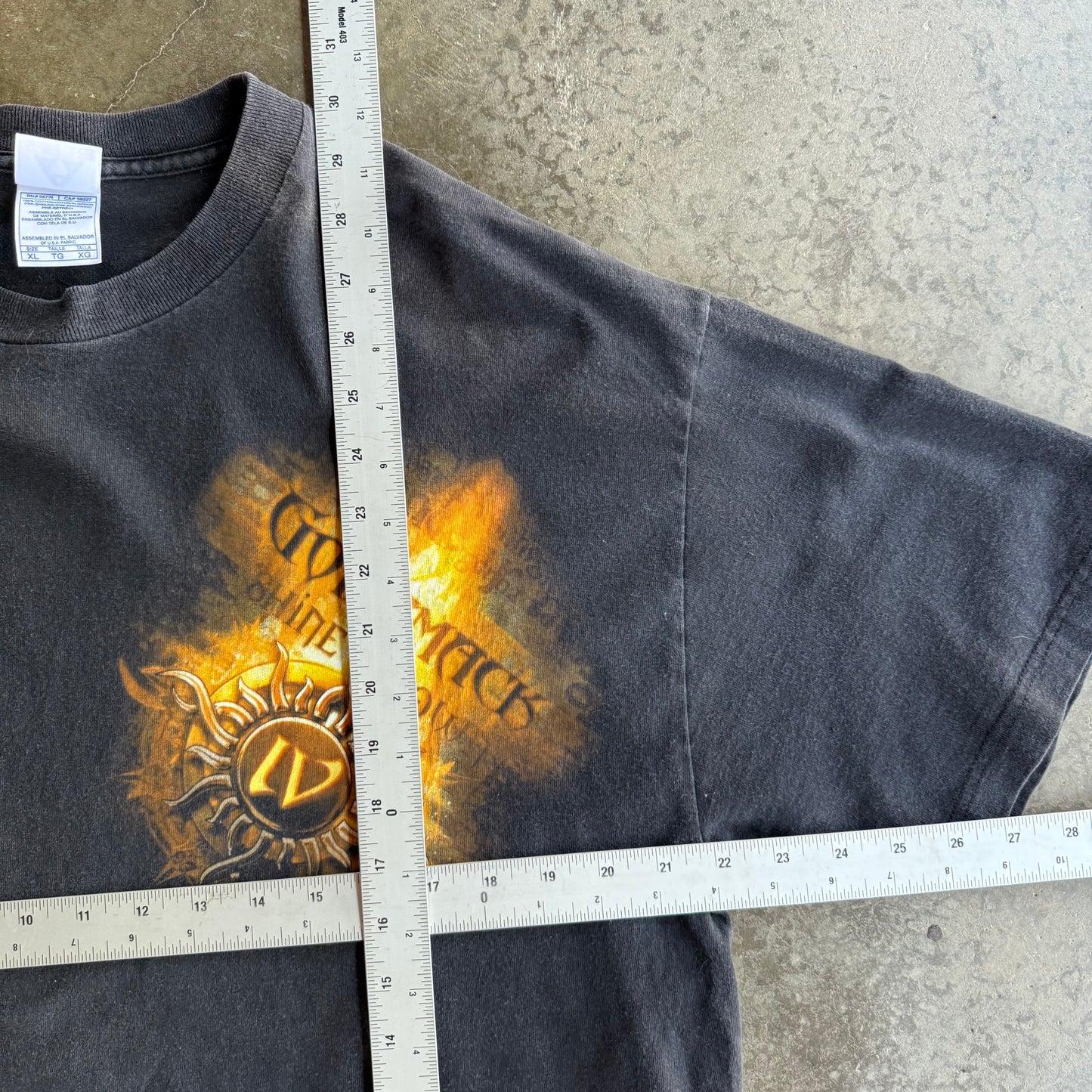 Vintage 00s Godsmack Tee - XL