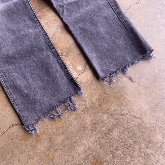 Vintage 00s Faded Cut Off Levis - 32