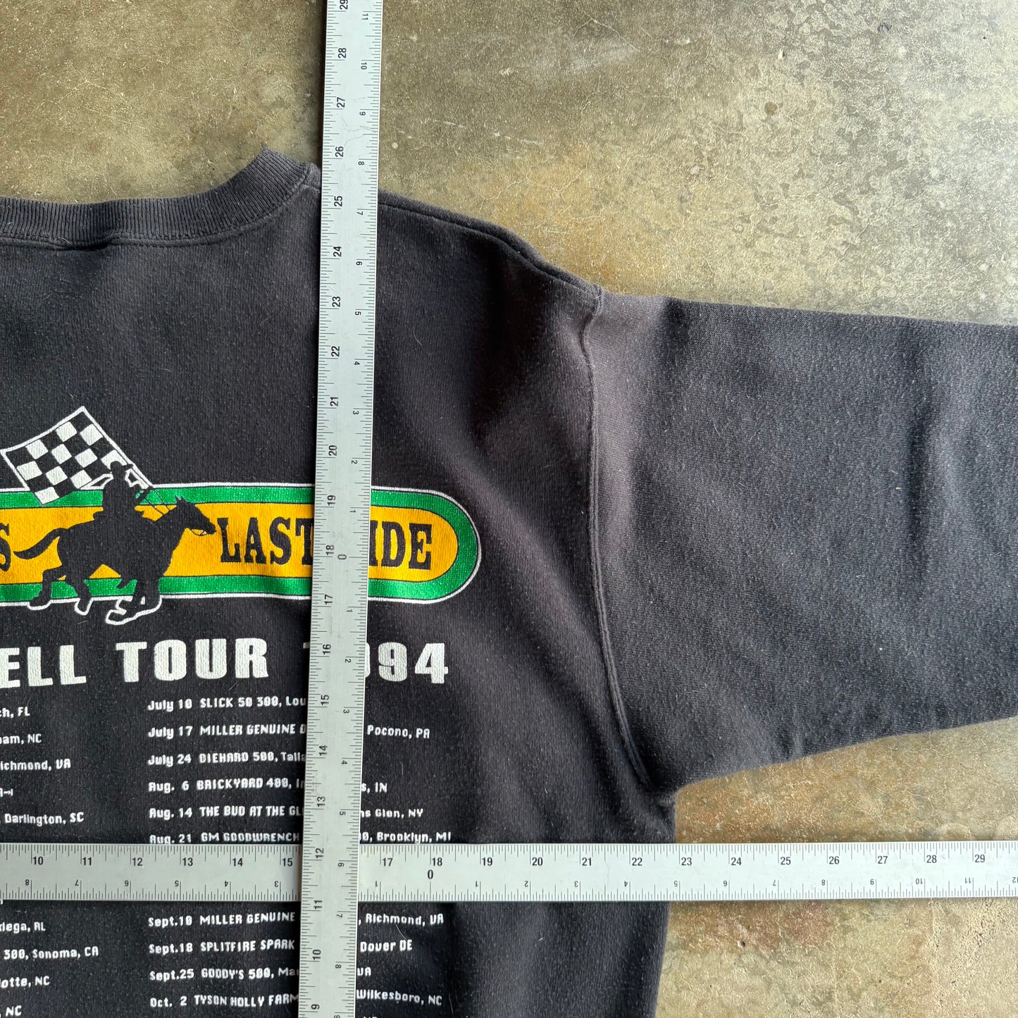 Vintage 90s Tobacco NASCAR Crewneck - L