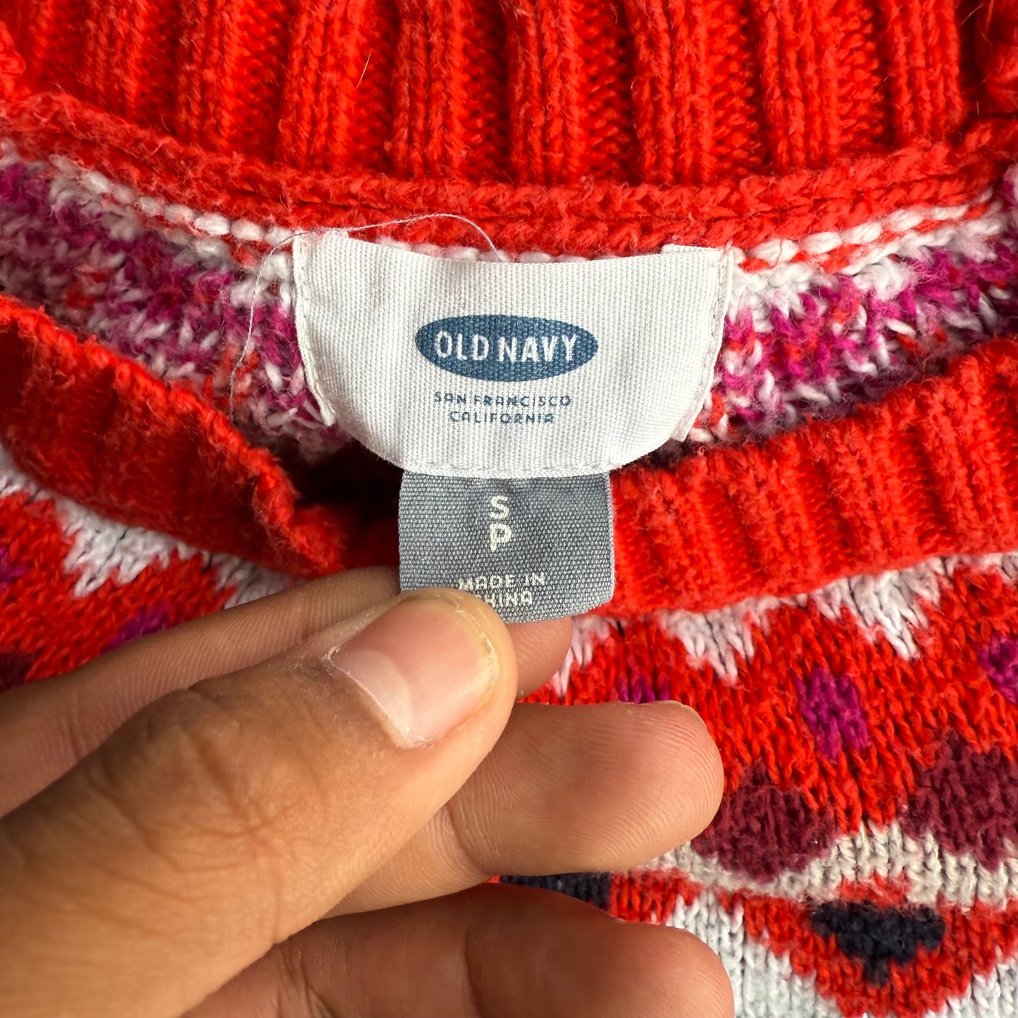 Woman’s Old Navy Knit Sweater - S
