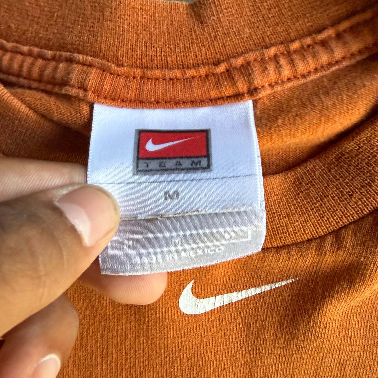 Vintage 00s UT Football Tshirt - M