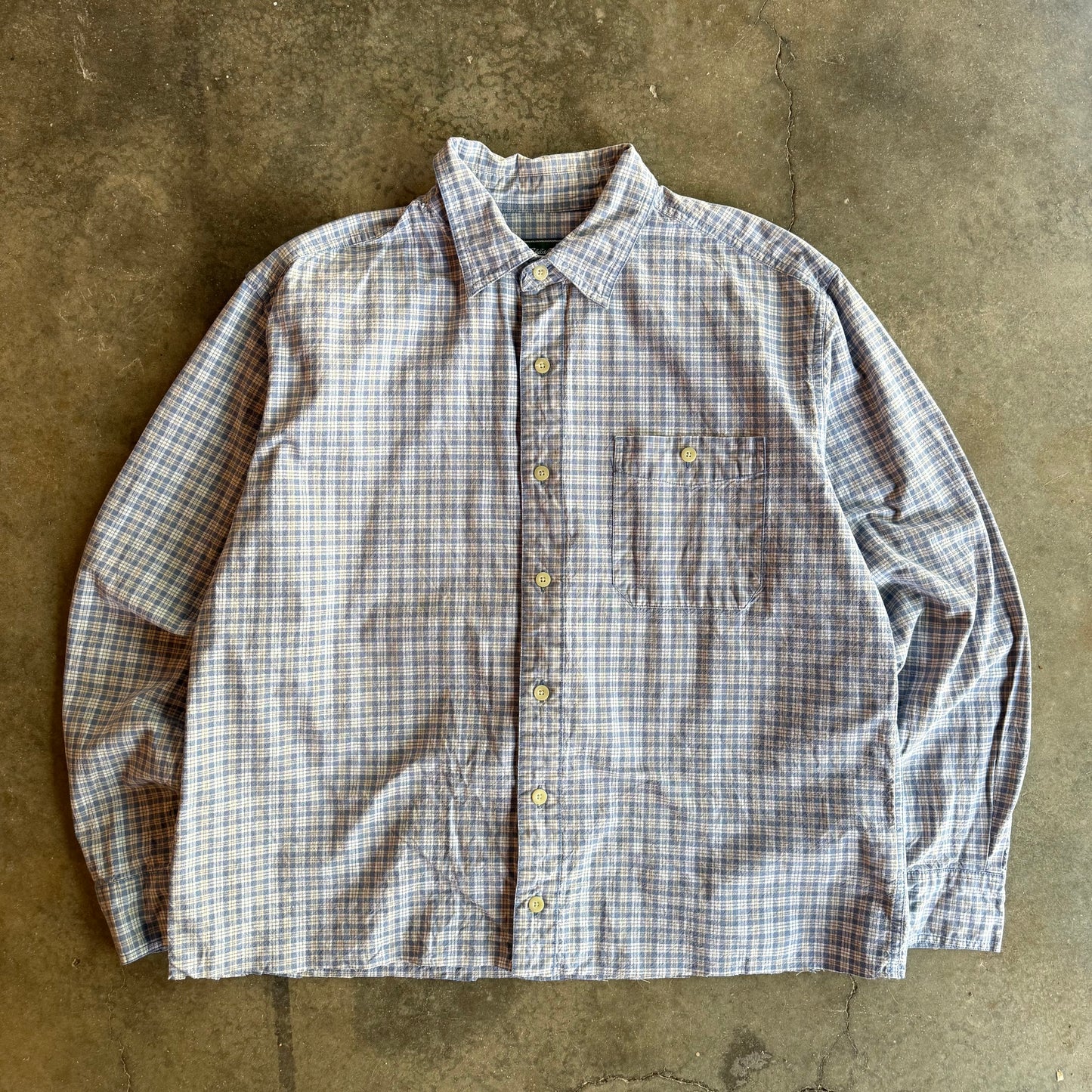 Vintage 00s Long Sleeve Cropped Button Up - L