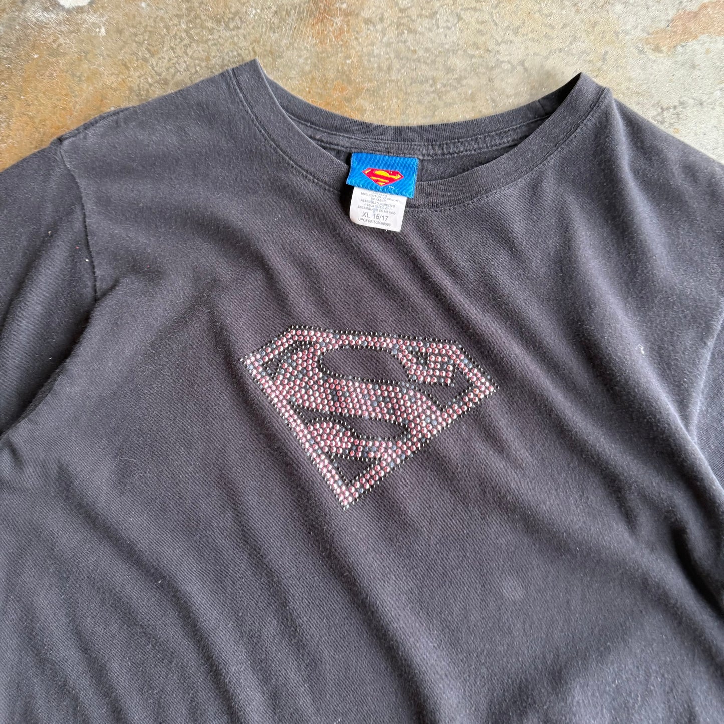 Woman’s Vintage Y2K Superman Rhinestone Tee - XL