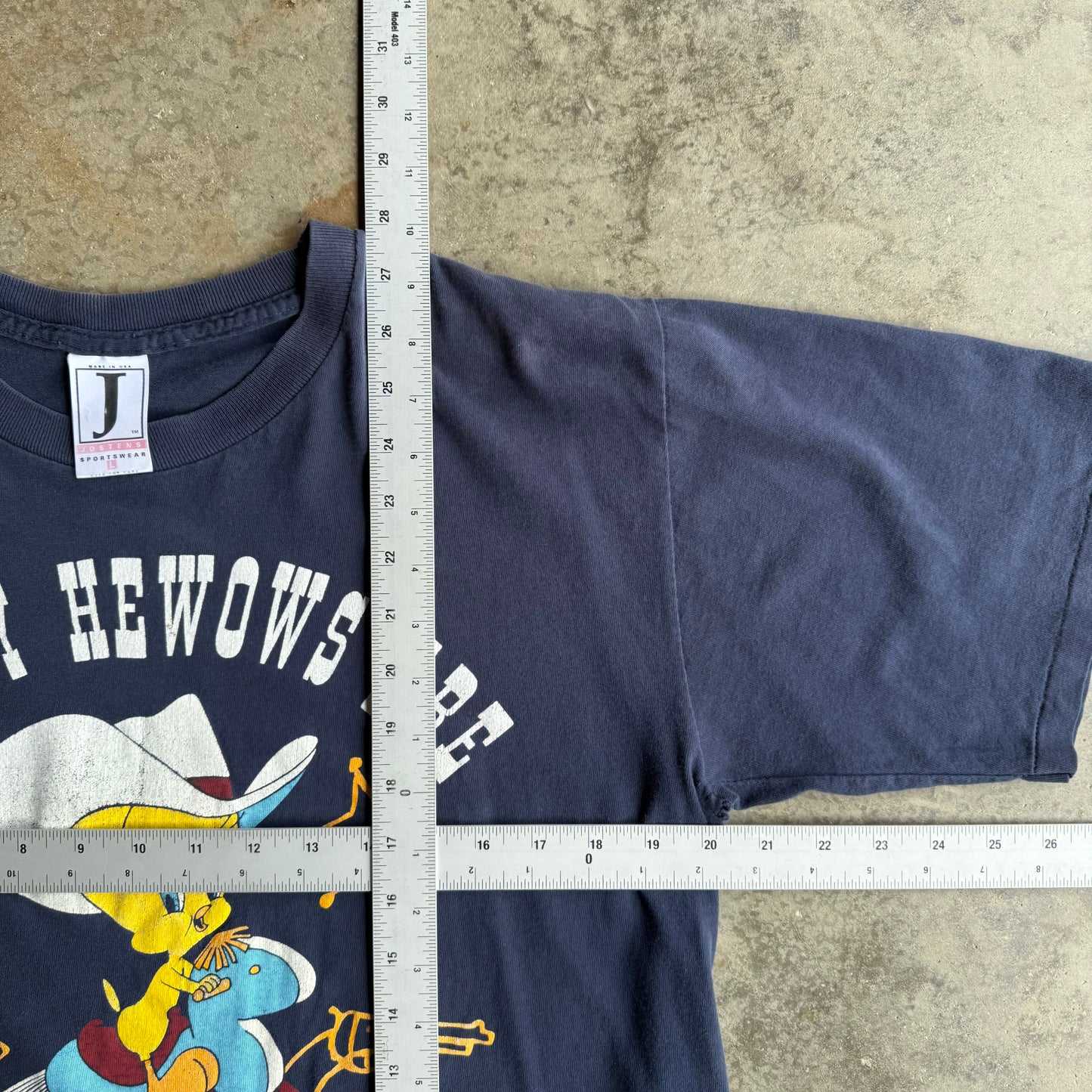 Woman’s Vintage 90s Tweety Bird Cowboys Tee - L