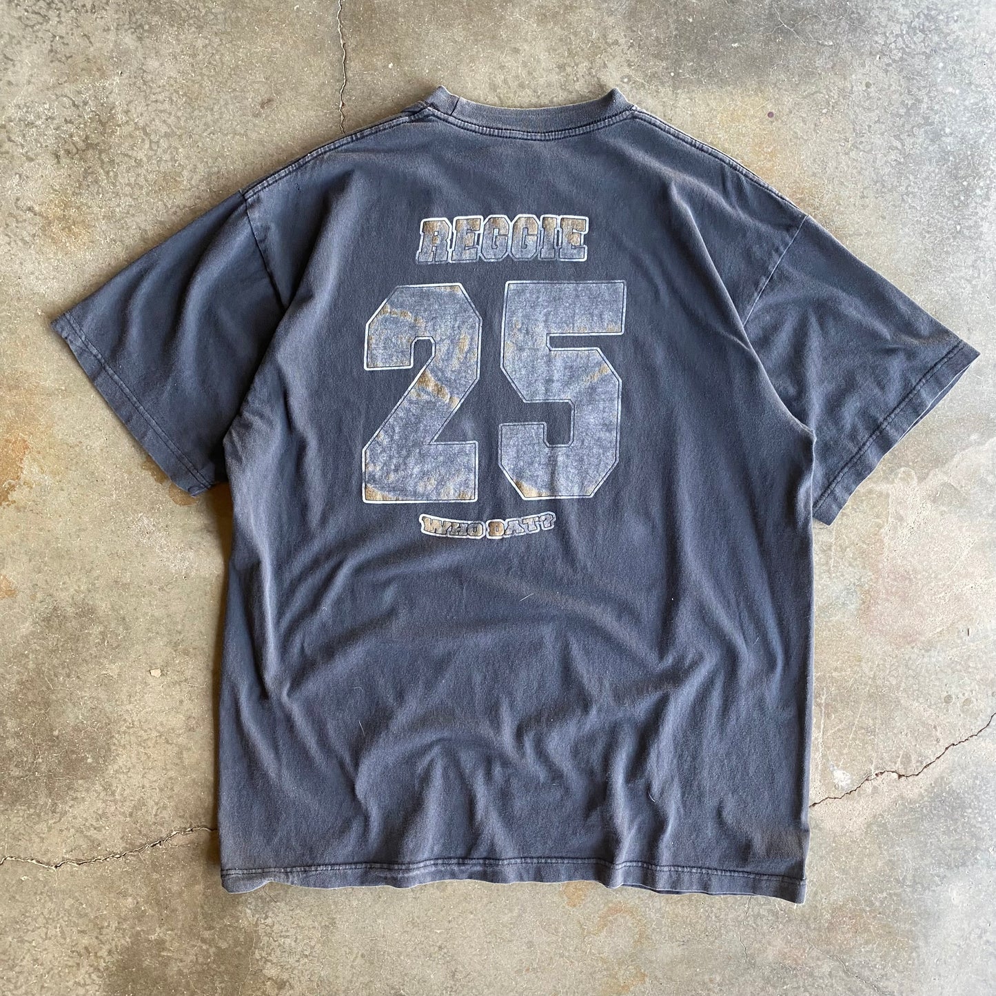 Vintage 00s Faded & Distressed Saints Tee - XXL