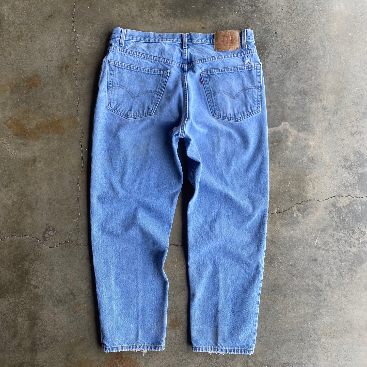 Vintage 90s Faded Levi 550 - 38