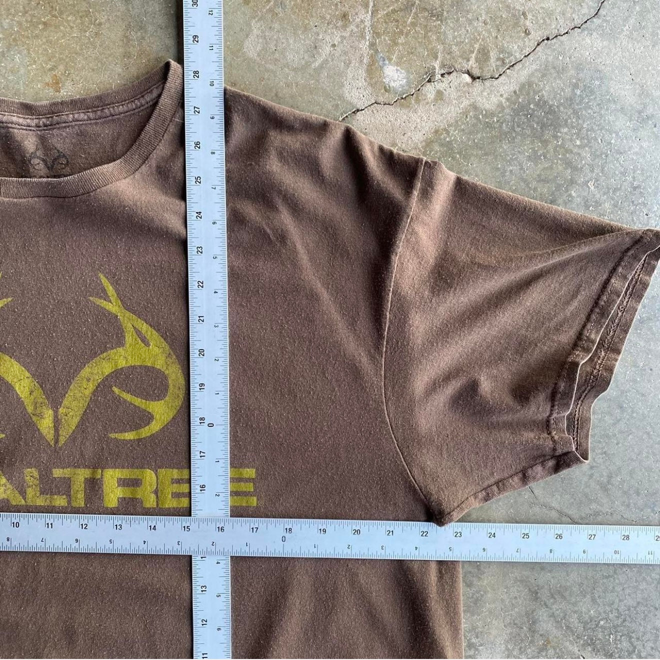 Vintage Look Brown Realtree Tee - XL
