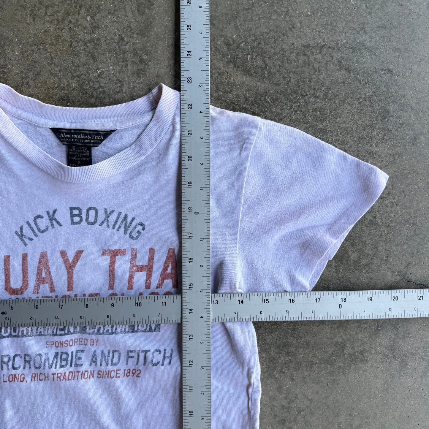 Vintage Woman’s Abercrombie & Fitch Muay Thai Tshirt - M