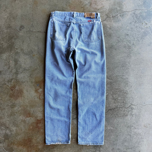 Vintage Distressed Wrangler Jeans - 30