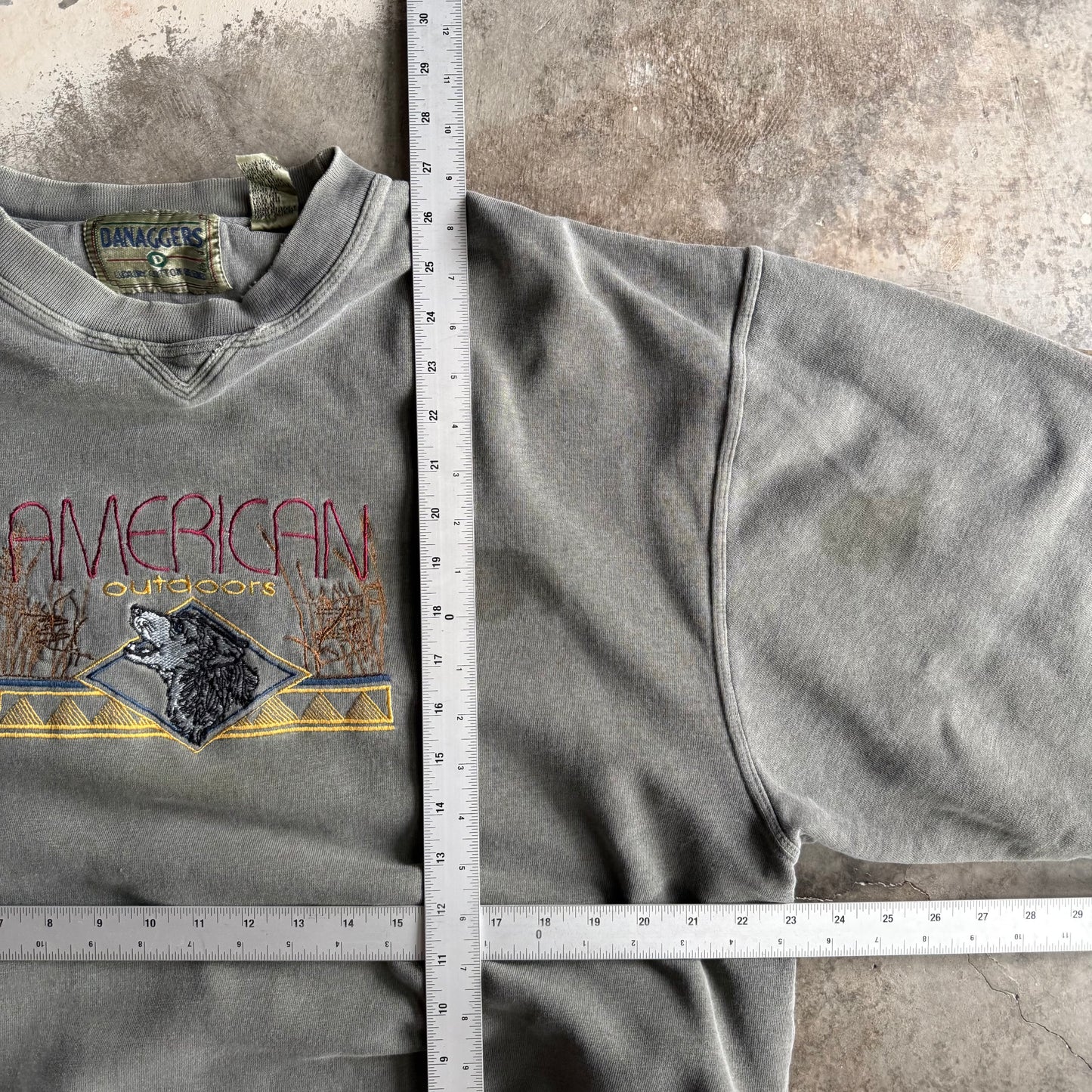 Vintage Faded Outdoors Crewneck - XL