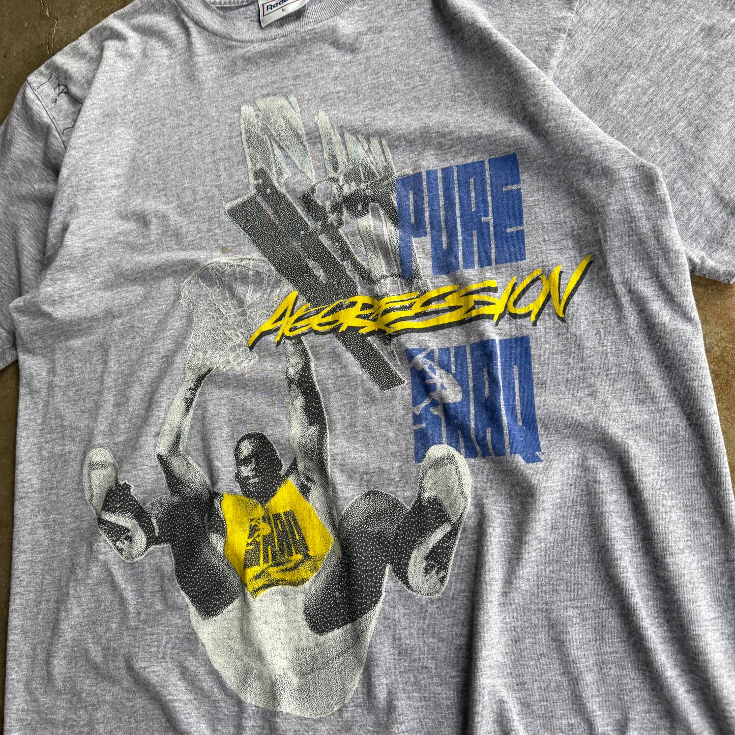 Vintage 00s SHAQ Tee - L