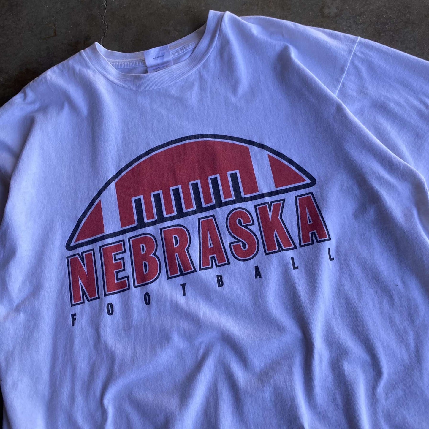 Vintage 00’s Nebraska Football Tee - L
