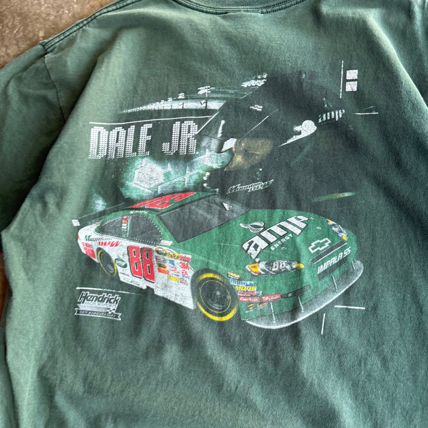 Vintage 00s NASCAR Dale Jr Tee - L