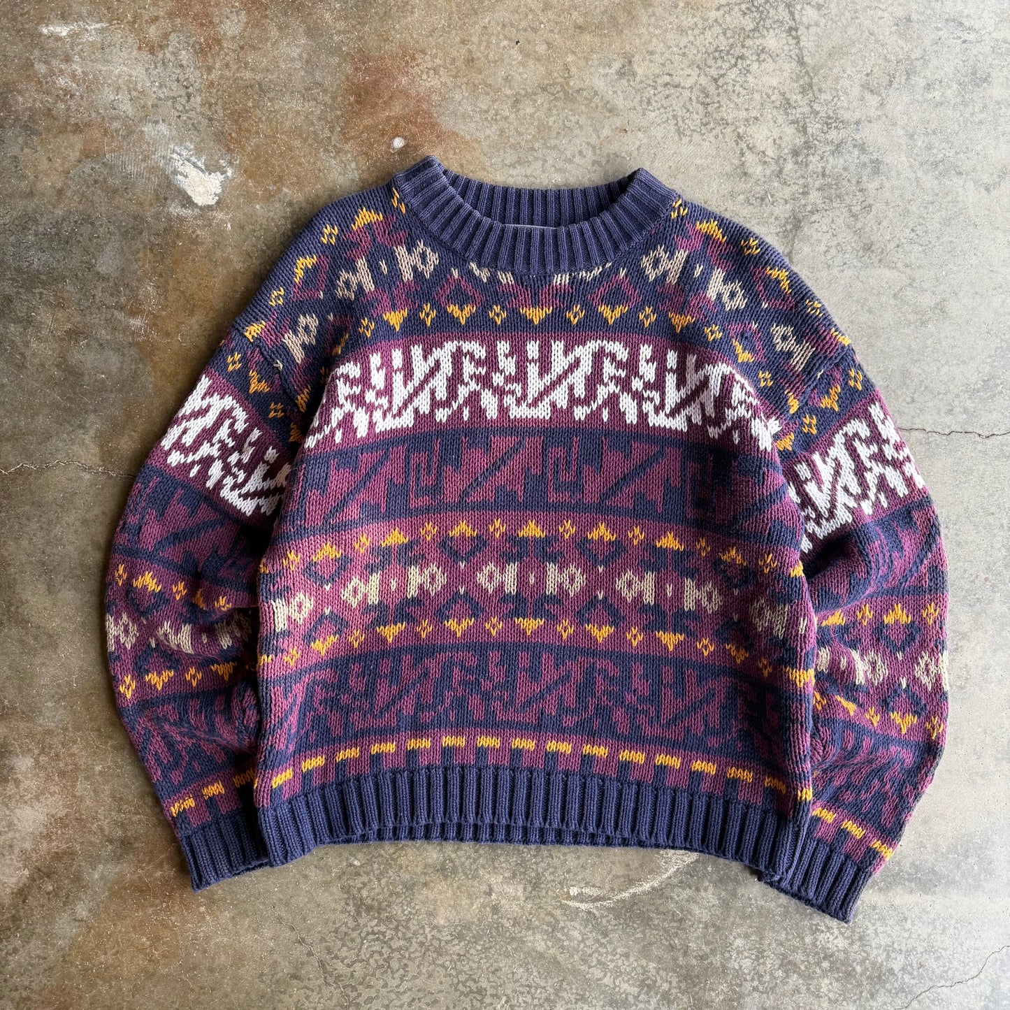 Woman’s Vintage 90s Knit Heavyweight Sweater - L