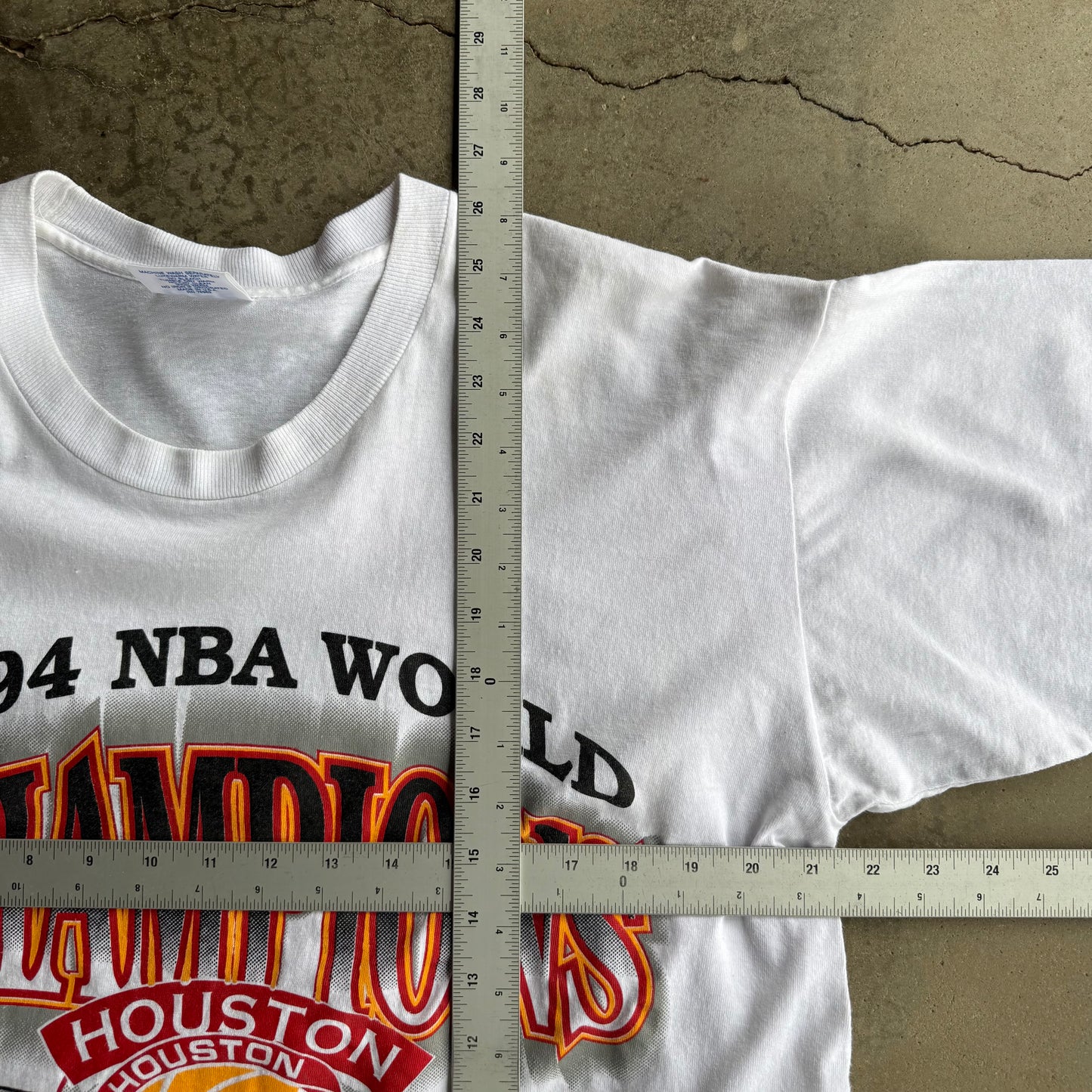Vintage Cropped Houston Rockets Tshirt - XL