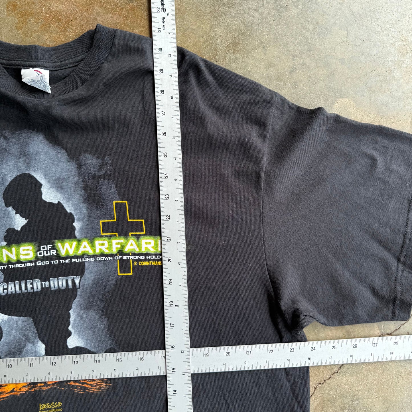 Vintage Weapons Of Warfare Tshirt - XXL