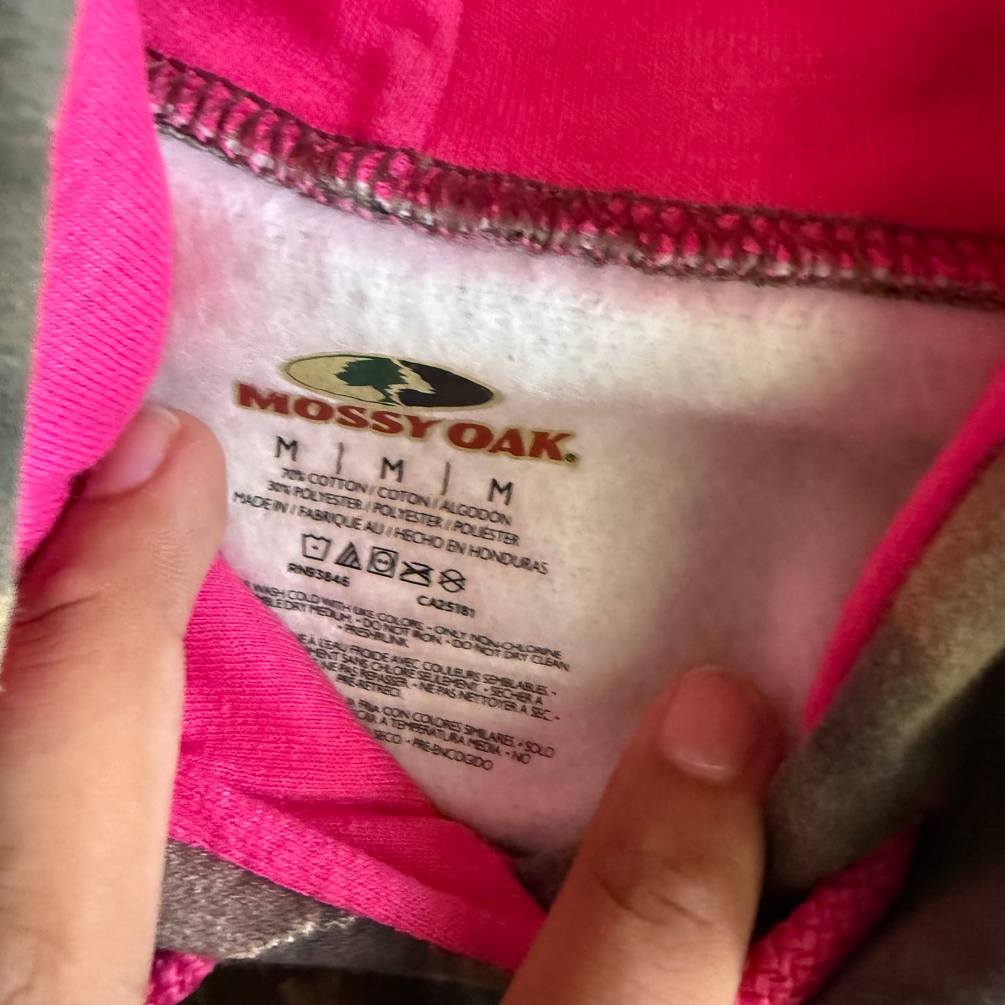 Woman’s Vintage 00s Realtree Hoodie - M