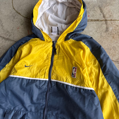 Vintage Woman’s 00s Pacers Zip up Jacket - L