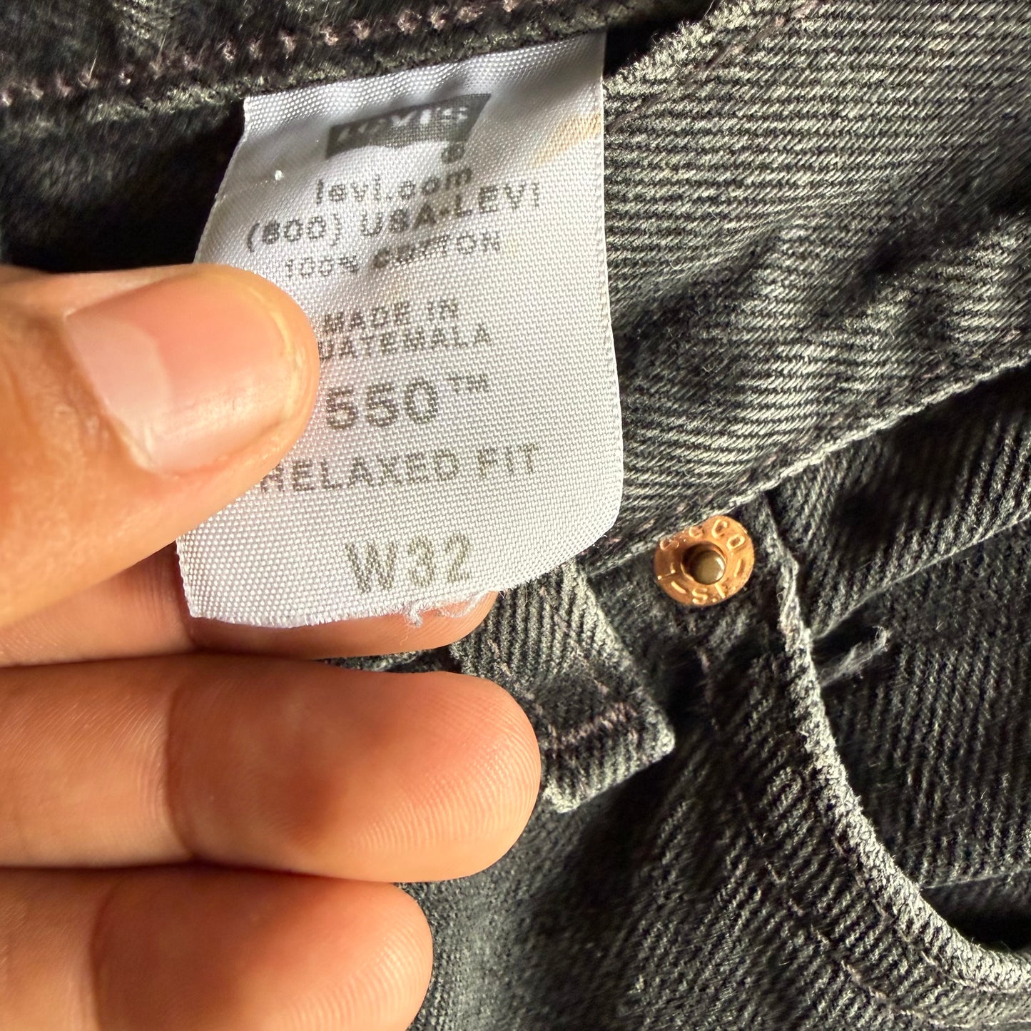Vintage 00s Fall Levi Jorts - 32