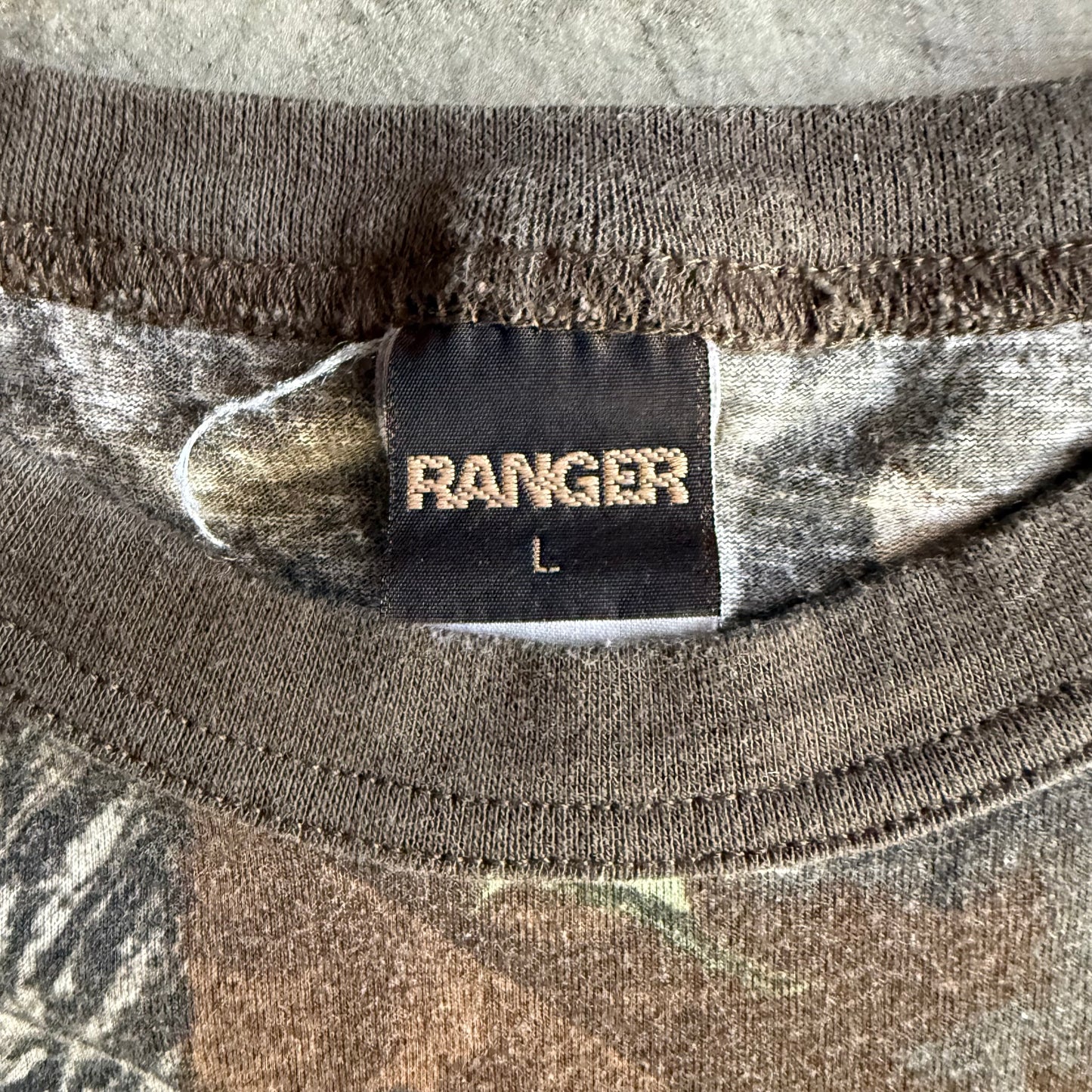 Vintage 00s Realtree Tshirt - L