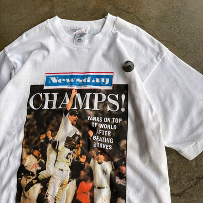 Vintage New York Yankees Newspaper Tshirt - L
