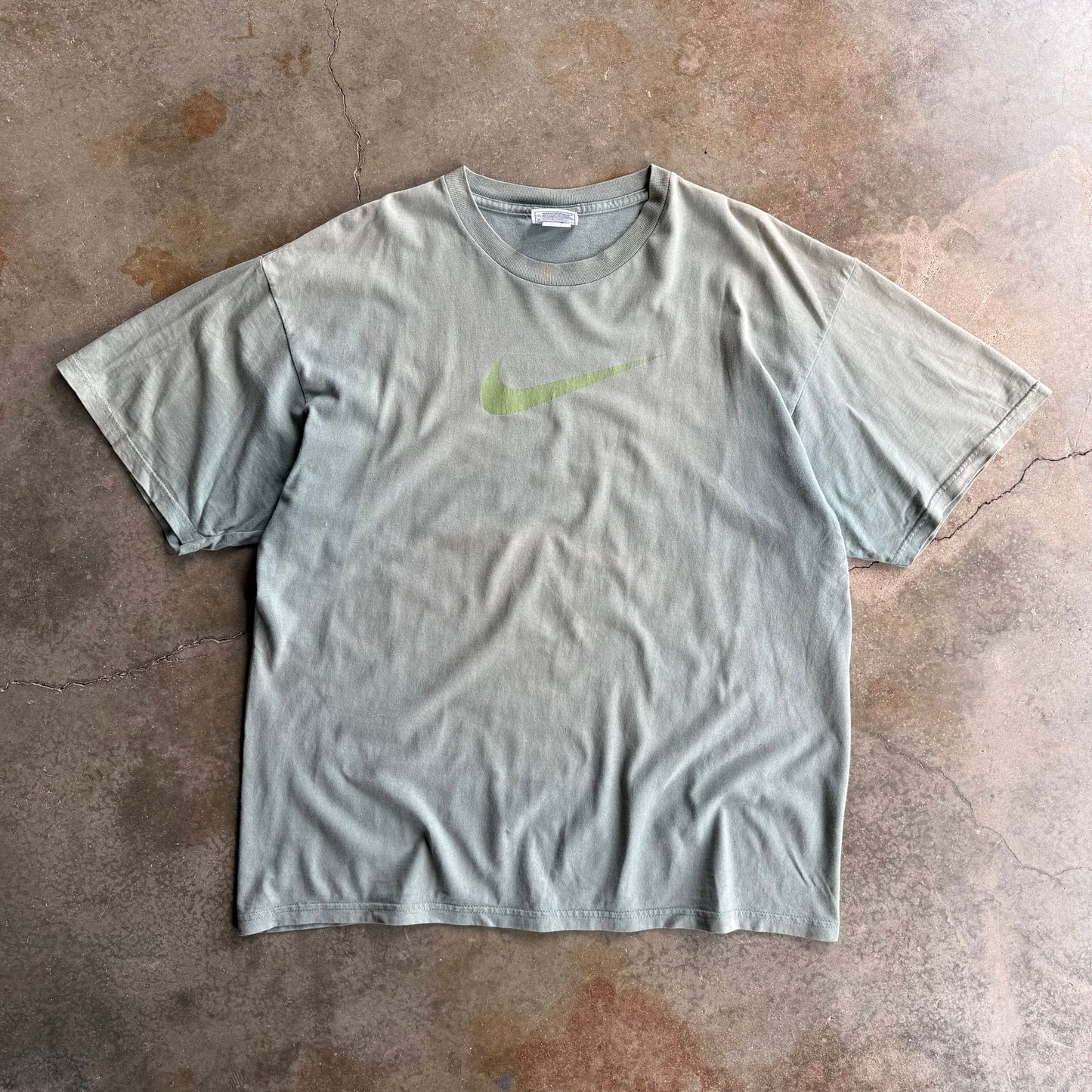 Super Faded Green Nike Tshirt - L