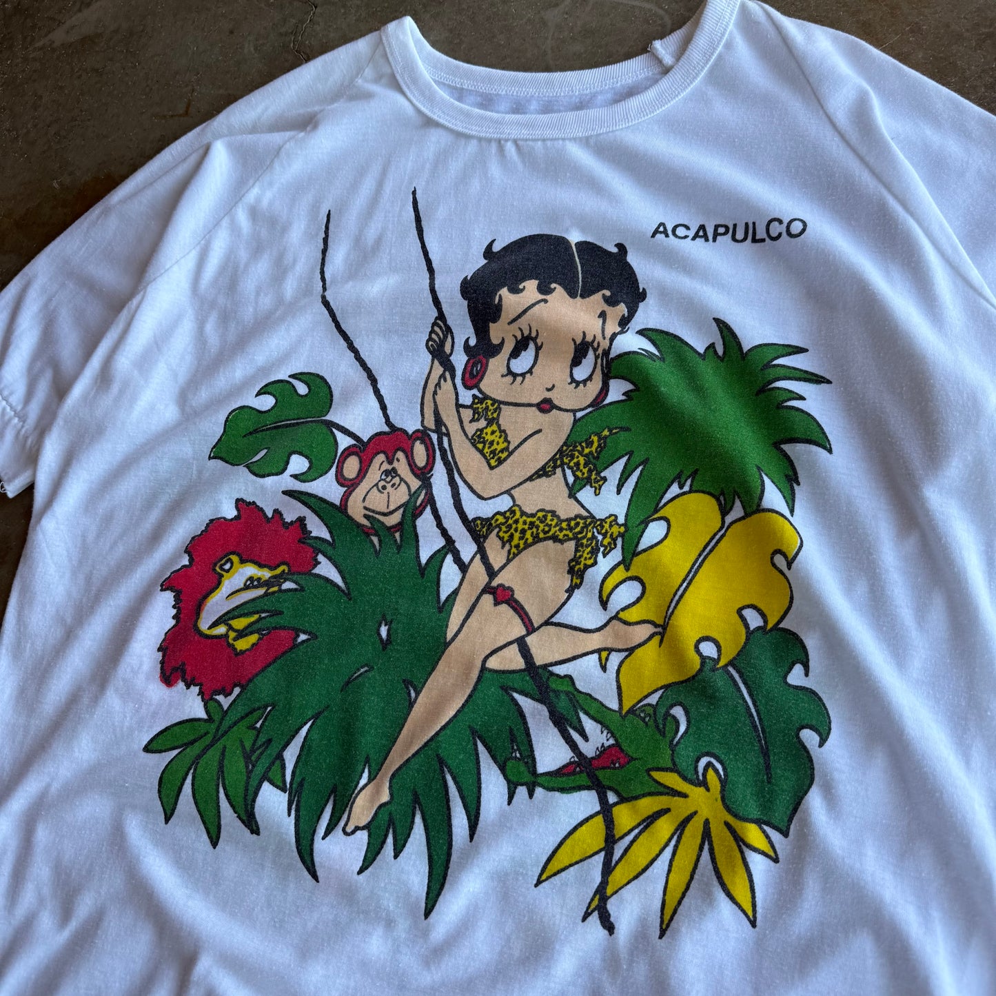 Vintage Jungle Betty Boop Tshirt - XL