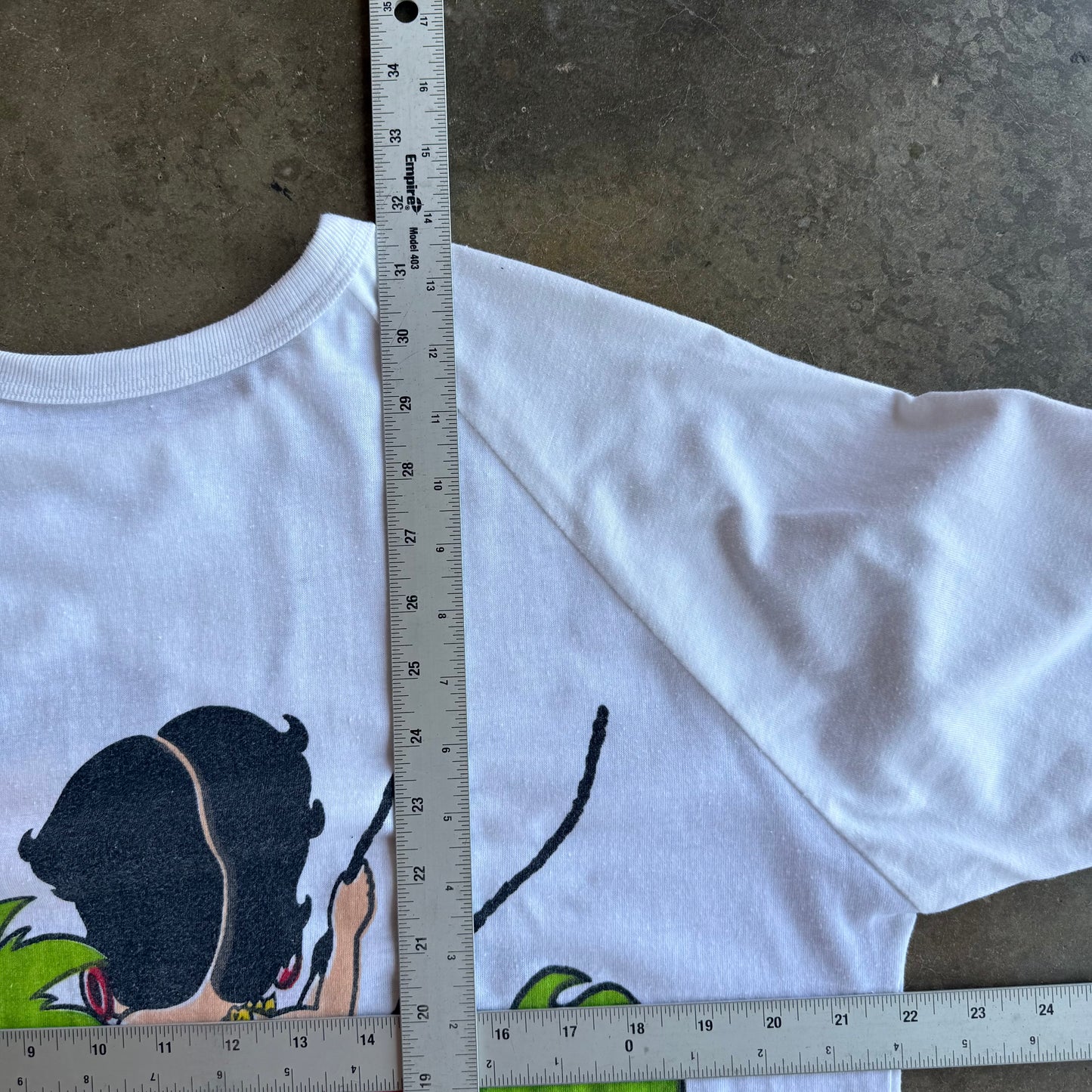 Vintage Jungle Betty Boop Tshirt - XL