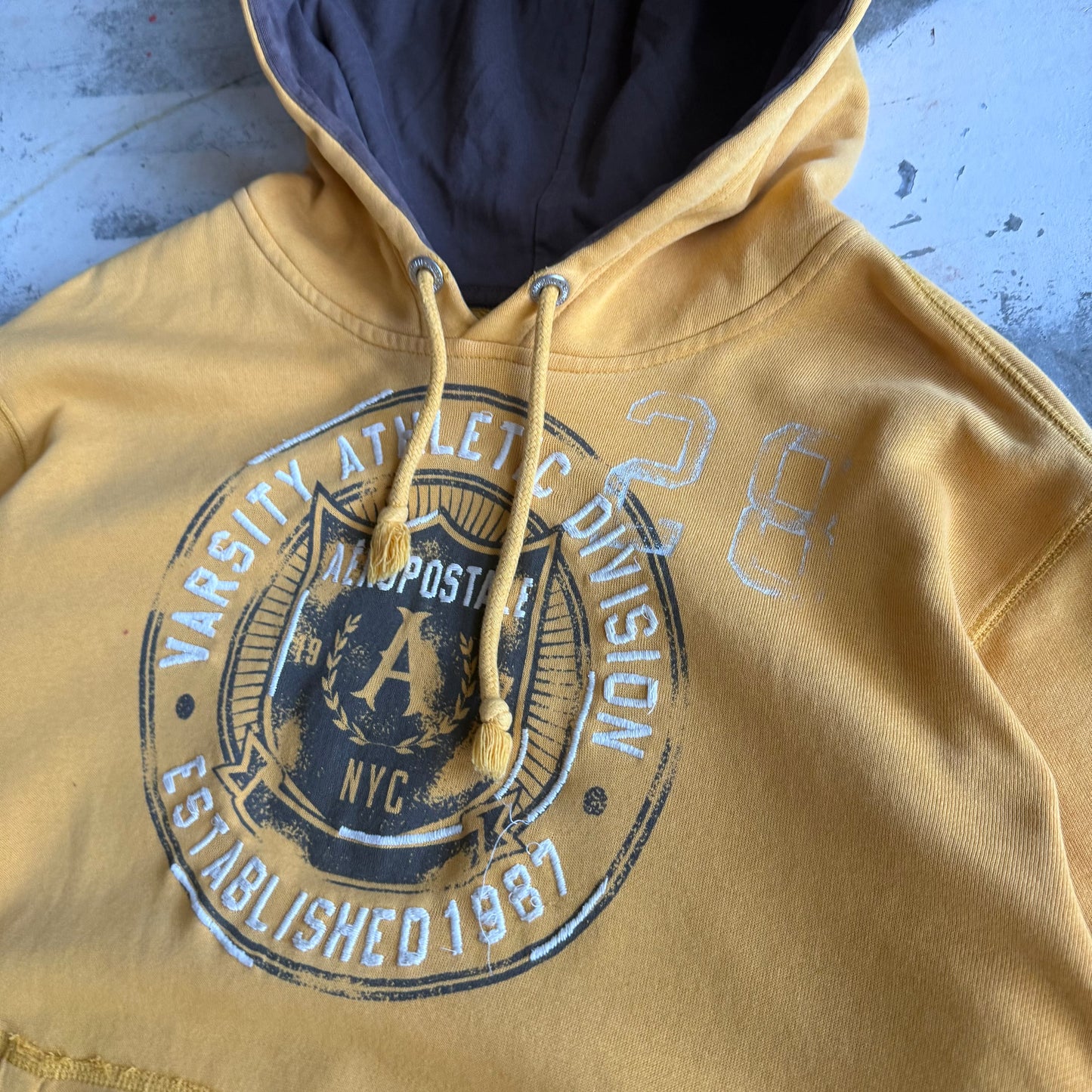 Vintage 00s Aeropostale Hoodie - L