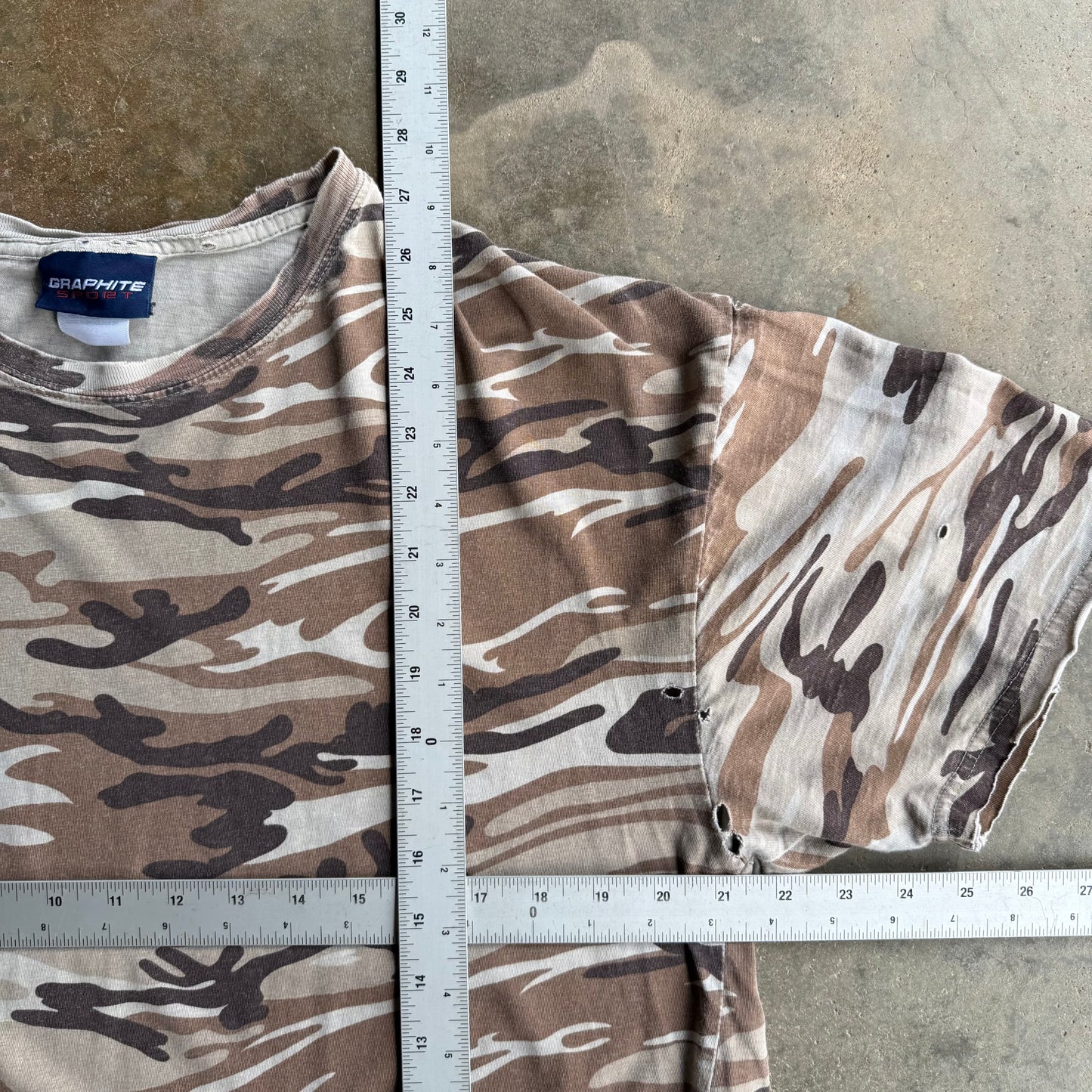 Vintage 00s Dessert Camo Tshirt - L