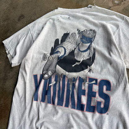 Vintage New York Yankees Breakthrough Tshirt - L