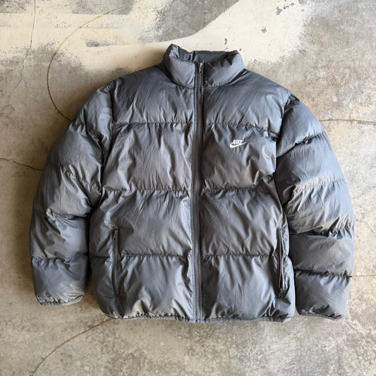 Nike Puffer Jacket - L