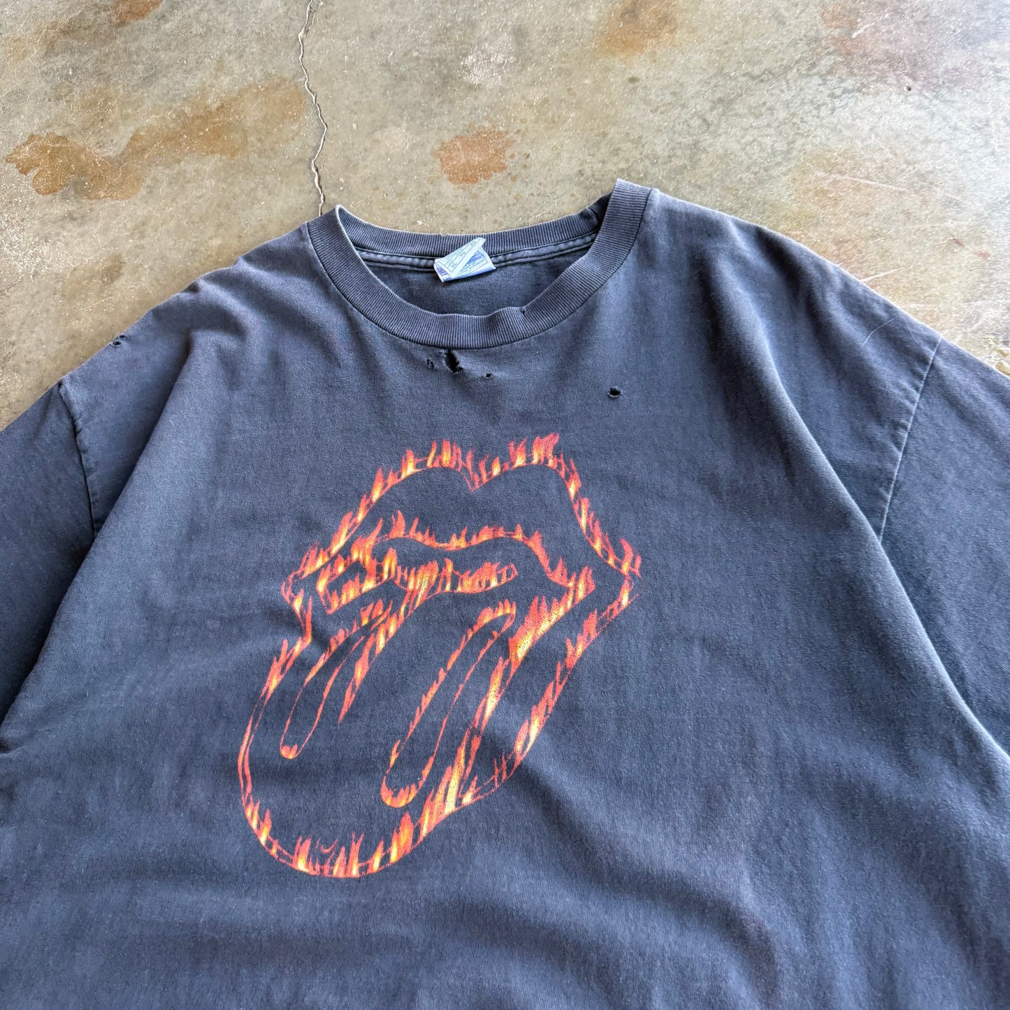 Vintage Fire Rolling Stones Tshirt - XL