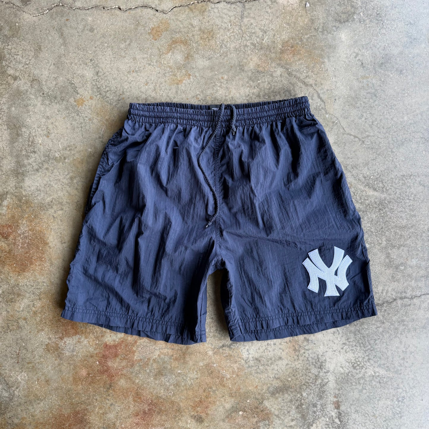 Vintage New York Yankees Shorts - L