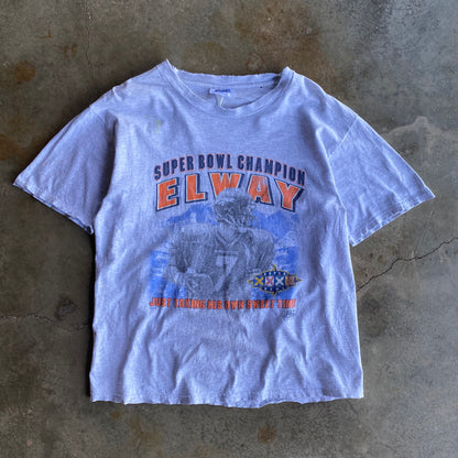 Vintage 90s Distressed & Faded Broncos John Elway Tee - L