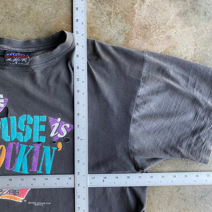 Vintage 90s Faded and Distressed Spurs Tee - L