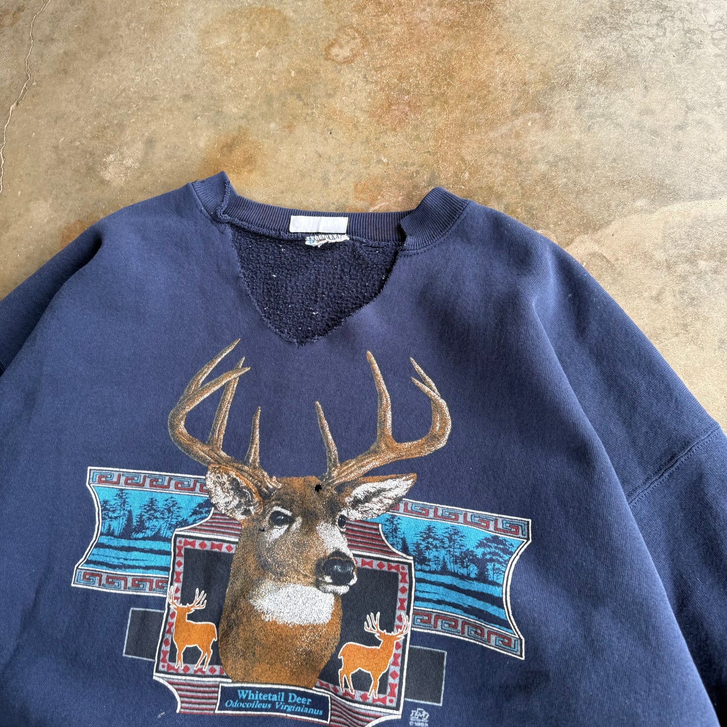 Vintage 90s Deer Crewneck - L