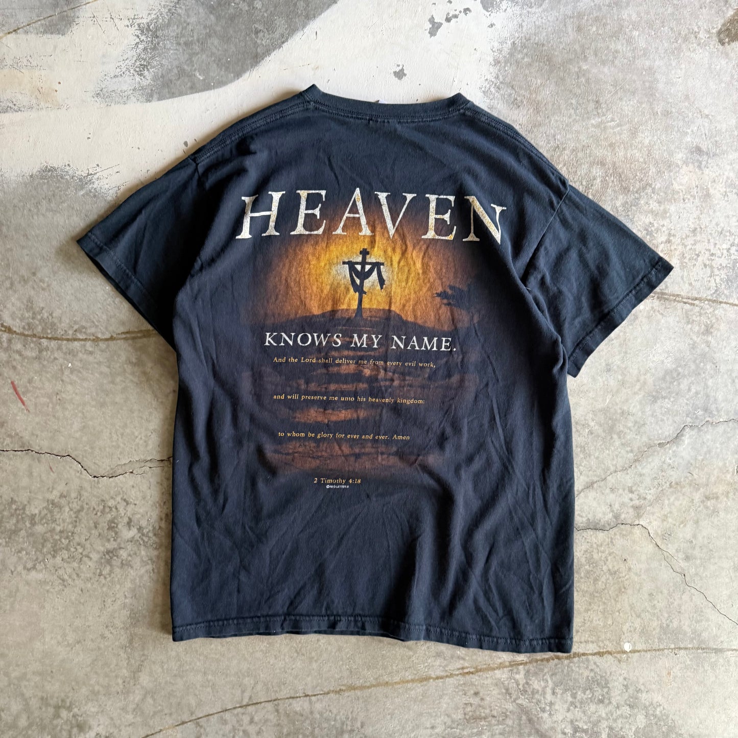 Vintage 00s Heaven Tshirt - M