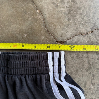 Vintage Adidas Tack Shorts - L
