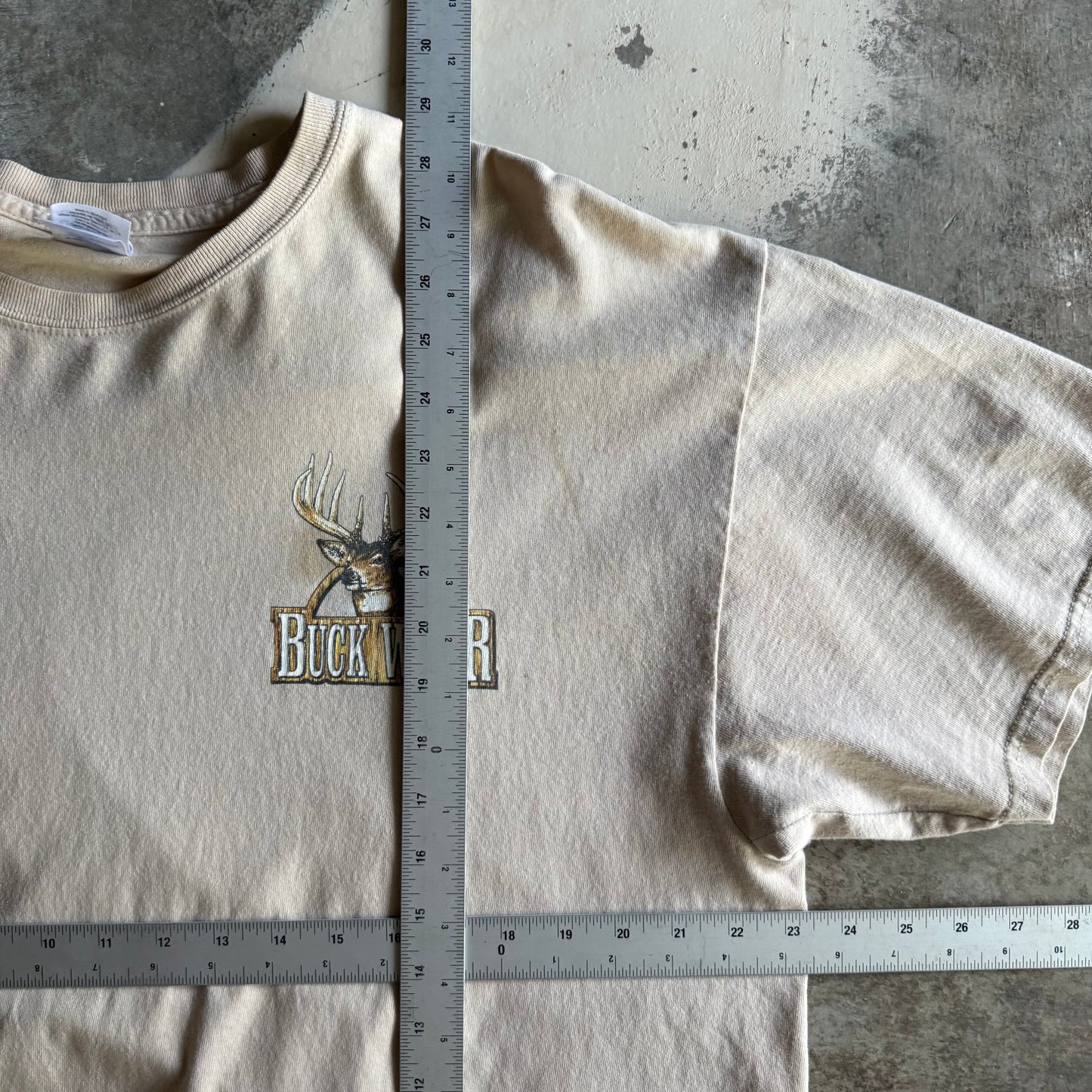 Vintage 00s Hunting Deer Tshirt - XL