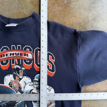 Vintage Broncos Crewneck - M