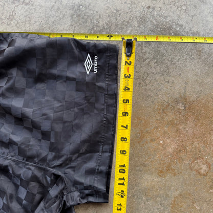 Vintage Black Umbro Shorts - L